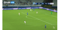 申花开场3分钟0-1落后!叶博亚小角度推射破门