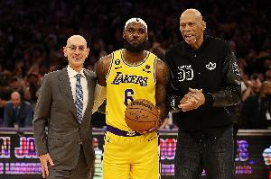 蜘蛛直播-免费无插件直播在线观看_蜘蛛直播nba免费高清现场直播