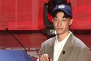 宋昕澔:与陈盈骏、陈国豪早就有过交流 CBA的对抗是非常的强