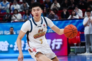 媒体人:段睿骐加盟辽宁只差官宣 今天上午他已在沈阳通过体检