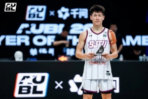 媒体人:陈天灿大学赛场表现全能 唯一不足175cm身高成进CBA阻碍