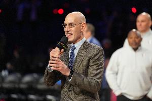 美记:NHL球队老板福利和沃尔玛家族是赌城球队候选 作价90亿美元