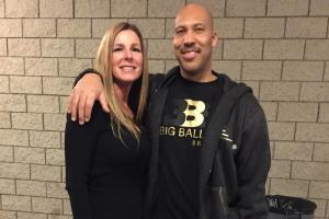 蜘蛛直播-蜘蛛直播nba高清无插件_蜘蛛直播nba免费高清现场转播