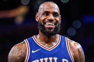 生涯单赛季场均从未低于20分!美媒:老詹还能把纪录再延续多久?